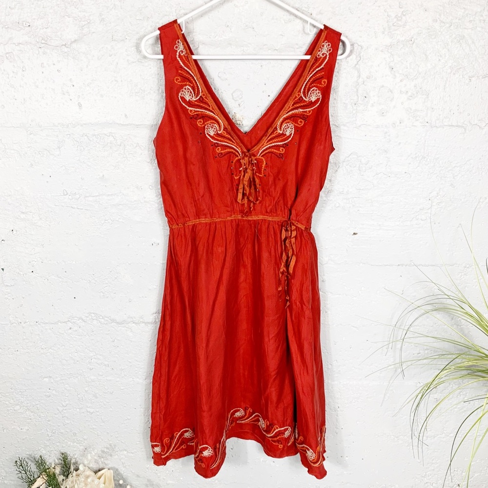 Robert Rodriguez Midi Red Embroidered Dress - Picture 3 of 8